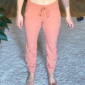 Lulu Lemon Joggers - Brand New